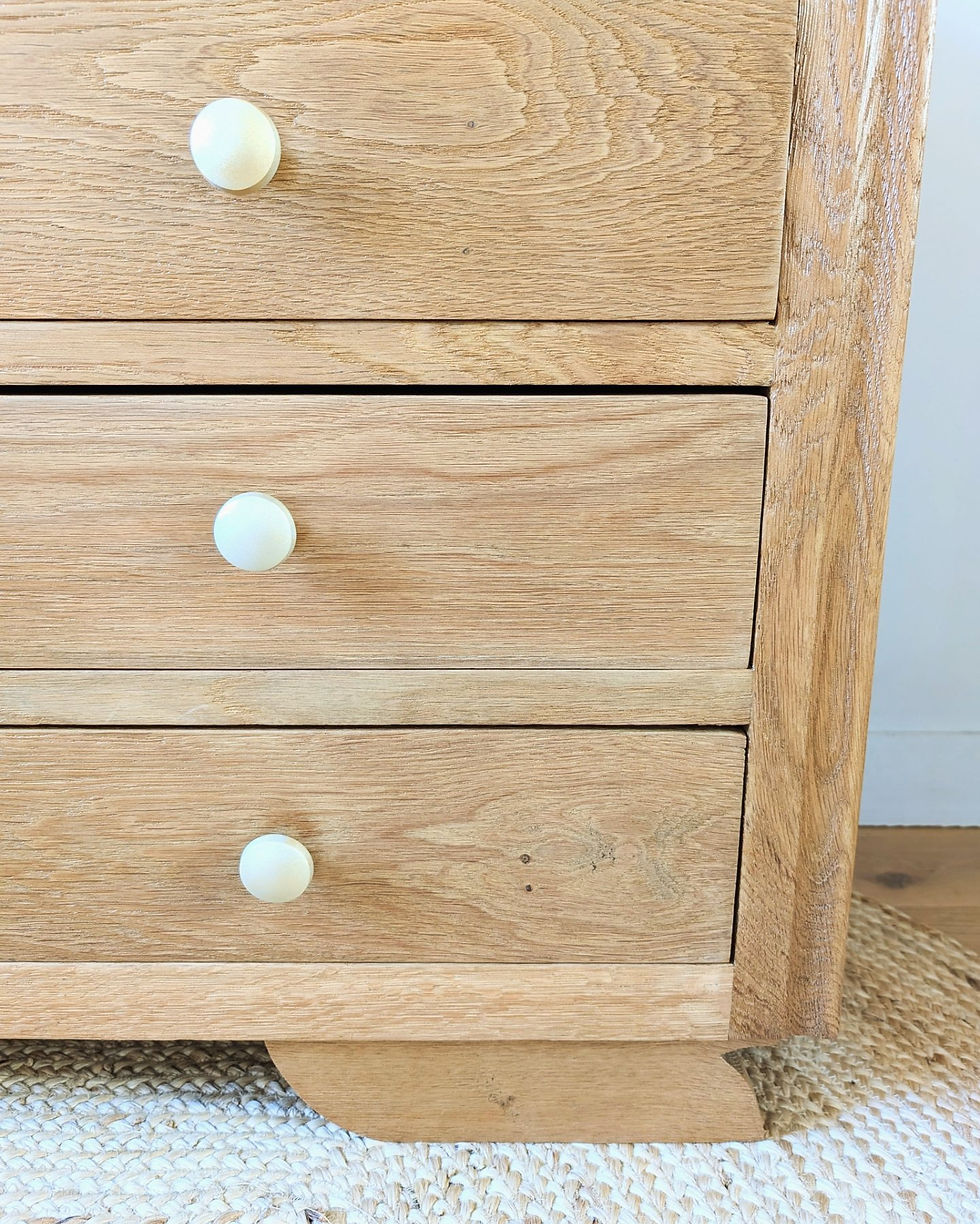 Miniature : Commode rétro pieds moustache en chêne