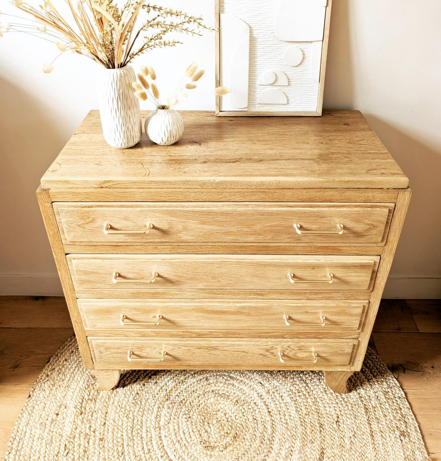 Commode rétro chic chêne & poignées dorées