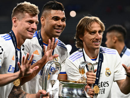 Toni Kroos speaks about his relationship with the club, tempting salaries & Premier League teams