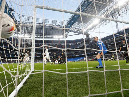 Real only gets one point vs Elche: Too many chances but not enough accuracy at Santiago Bernabeu...