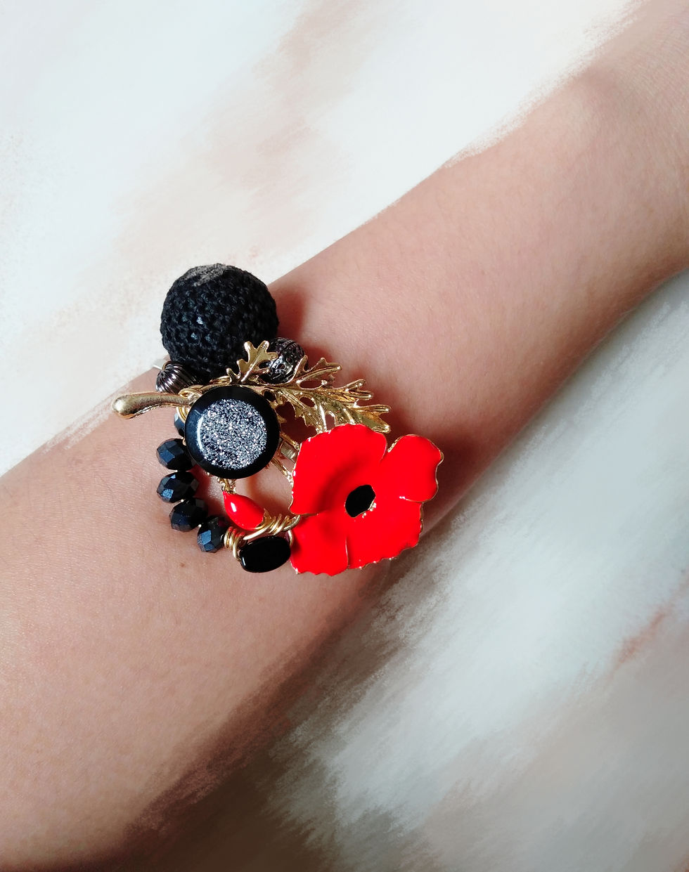 Thumbnail: Rememberance & Hope