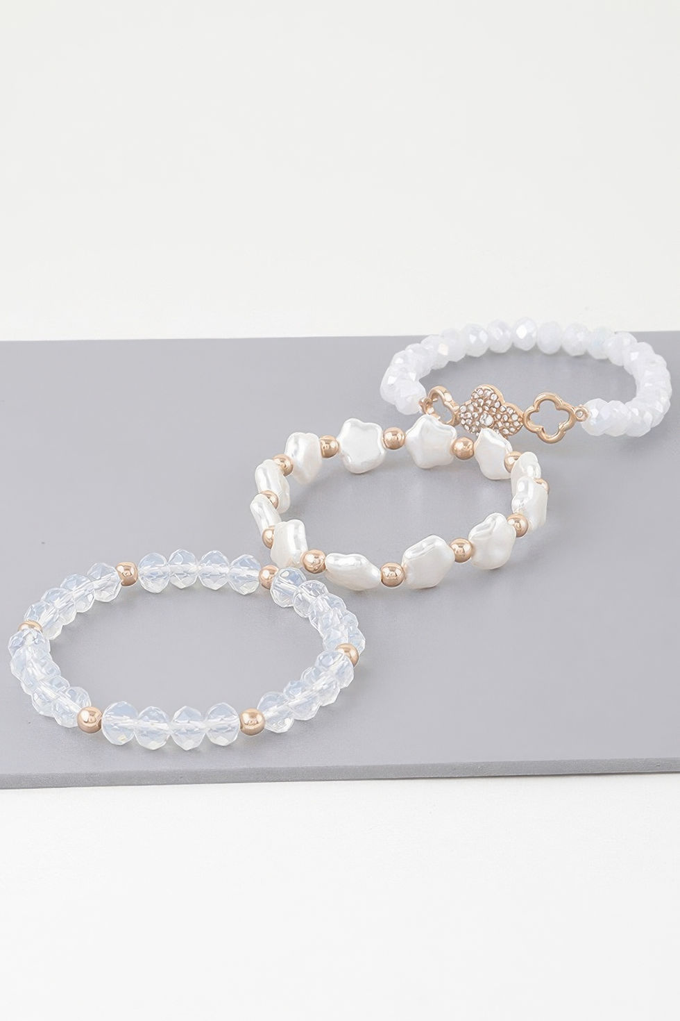 Thumbnail: Multi Clover Crystal Bead Bracelet