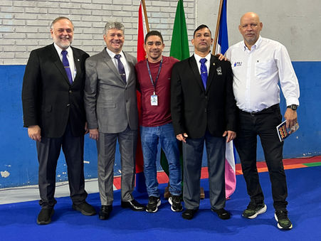 Nosso presidente ao lado de grandes referências da arbitragem brasileira
