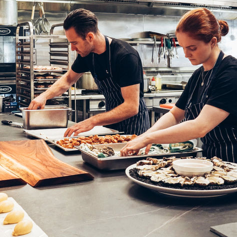 What to Look for in a Catering Company for Your Next Office Party?