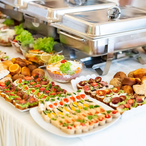 How an Off-Premise Catering Company Can Assist With All of Your Holiday Gatherings