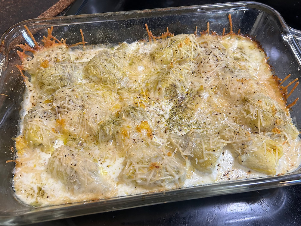 Keto Artichokes Baked with Lemon and Cream