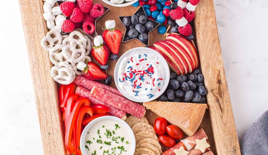 4th of july charcuterie boards