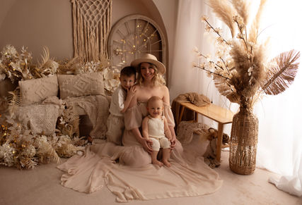 SEANCE PHOTO BOHEME FAMILLE ECOUST-SAINT-MEIN BAPAUME CROISILLES DURY HENDECOURT LES CAGNICOURT BULLECOURT NOREUIL NORY ALBERT HENIN SUR COJEUL NEUVILLE VITASSE BEAURAINS ARRAS BIACHE SAINT VAAST FRESNES LES MONTAUBAN DOUAI CAMBRAI VITRY EN ARTOIS BREBIERES ARRAS LILLE CAMBRAI