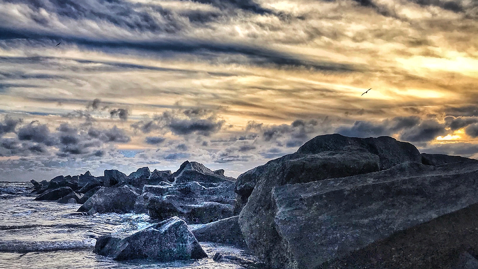 Rocky Shore.png