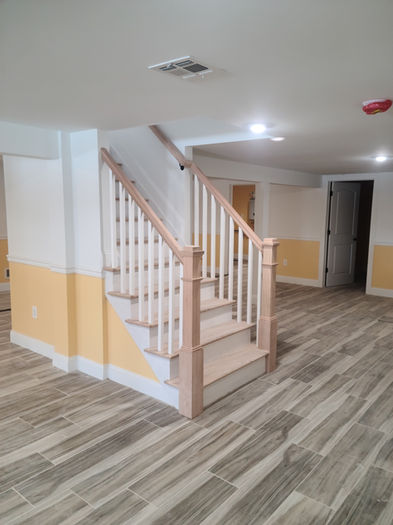 Indoor Wooden Railings with Box Newels and Square Primed White Balusters
