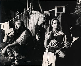 banner mother courage.jpeg