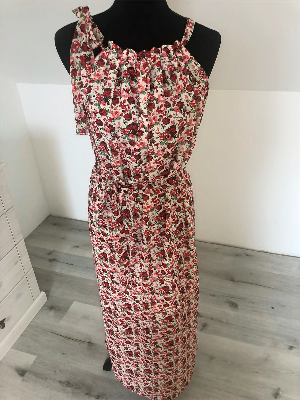 Dlouhé šifónové šaty Roses