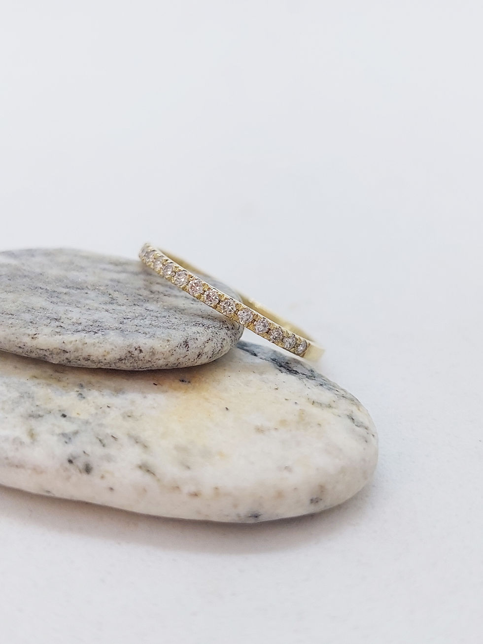 Thumbnail: Semi Infinity Ring