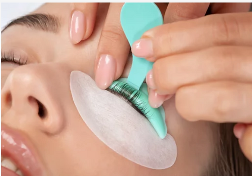 Lash lift vero beach.png
