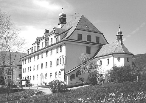 Haus Sonnenhalde3-grau_edited.jpg