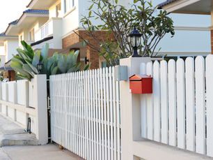white picket house fence
