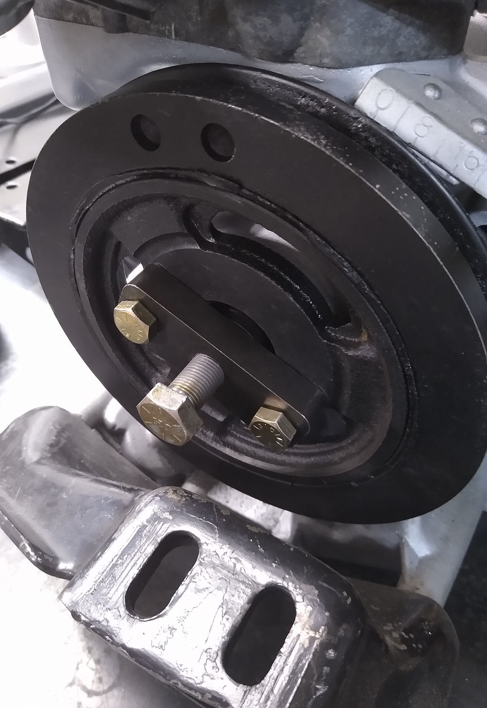 Thumbnail: Corvair Harmonic Balancer Puller