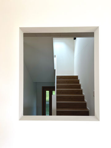 UMBAU UND SANIERUNG WOHNHAUS I TÄGERWILEN