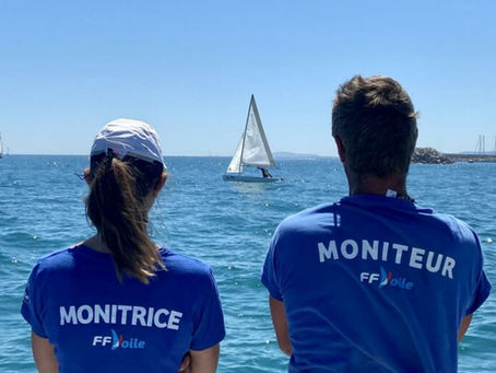 La sr douarnenez recrute un entraîneur ILCA