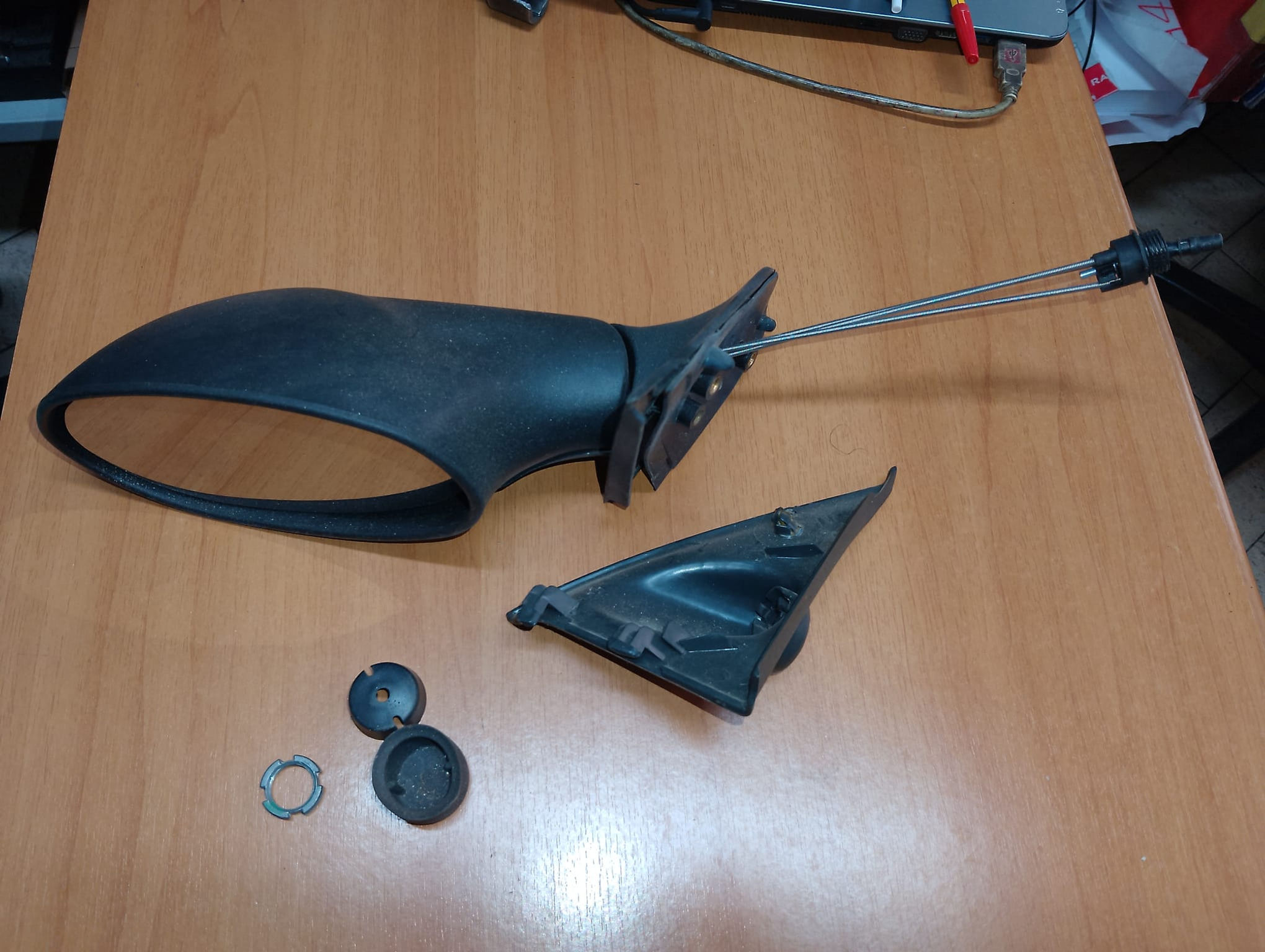 SPECCHIO RETROVISORE ESTERNO SX LANCIA Y POS 11