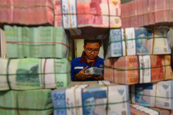 LIVE KURS RUPIAH 31 OKTOBER: Pukul 10.57 WIB Spot Berbalik Terapresiasi 1 Poin