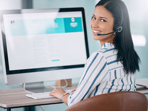 she provides excellent service during a voice call to prevent customer churn