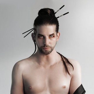 LINE -Delphine CENCIG - Tattoo - Line - géométrie - Cube