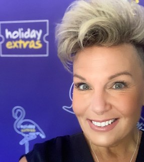 Copy of Lindsey Garvey-Jones.png