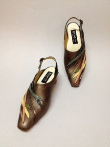 『風−ミュールサンダル』