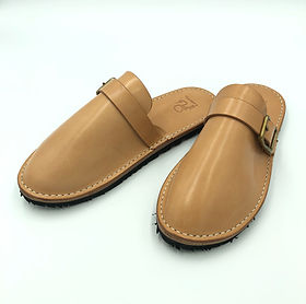 アールアトリエ レザーサンダル