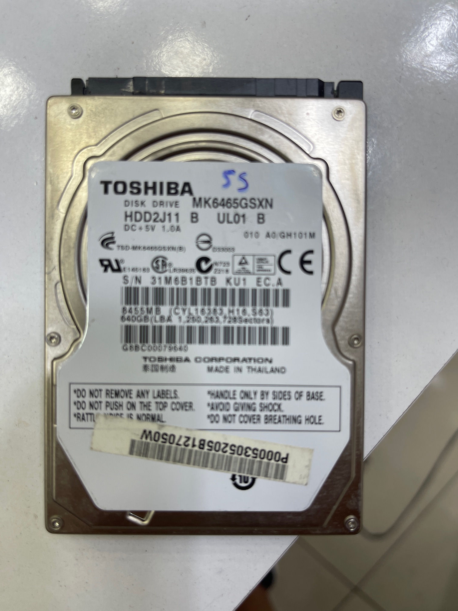 Toshiba HDD2J11 B UL01 B MK6465GSXN 640GB 2.5 HDD %55