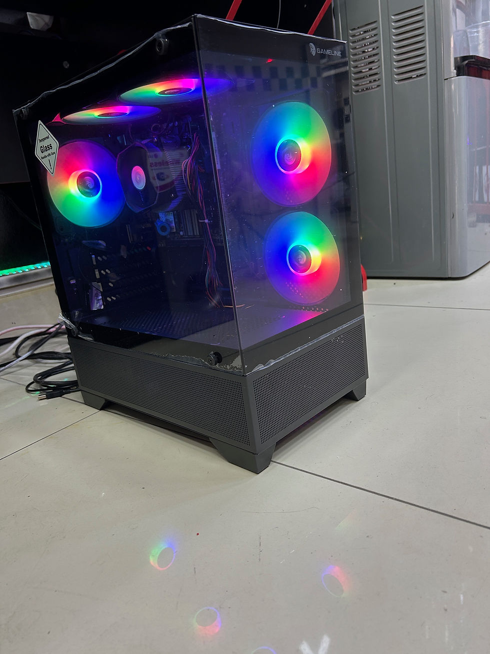 Küçük resim: i5-4570 16GB RAM 256GB M.2 SSD WiFi RGB Akvaryum Kasa Masaüstü PC