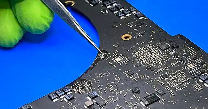 laptop-sivi-hasari-teknik-servis.jpg
