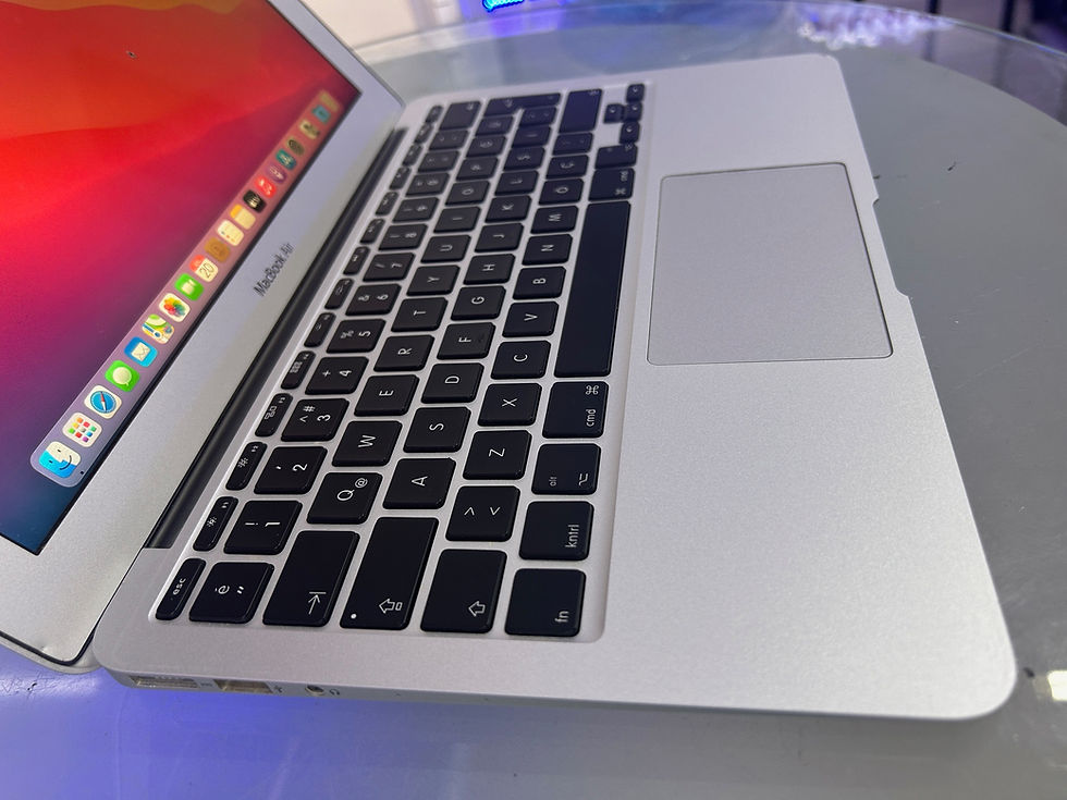 Küçük resim: Macbook Air 2014  11.6"  256GB Nvme SSD 4GB Ram