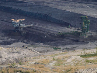 Raising the (Carbon) Curtain!