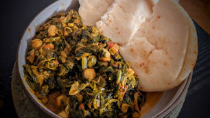 Ghanaian Spinach Stew with Chickpeas