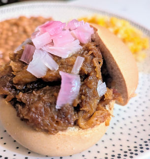 BBQ Spaghetti Squash Sandwiches (GF, V)