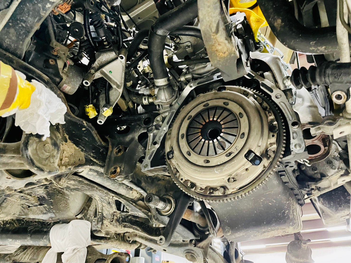 ホンダ CR-V RD1 マニュアルトランスミッションクラッチディスク交換作業