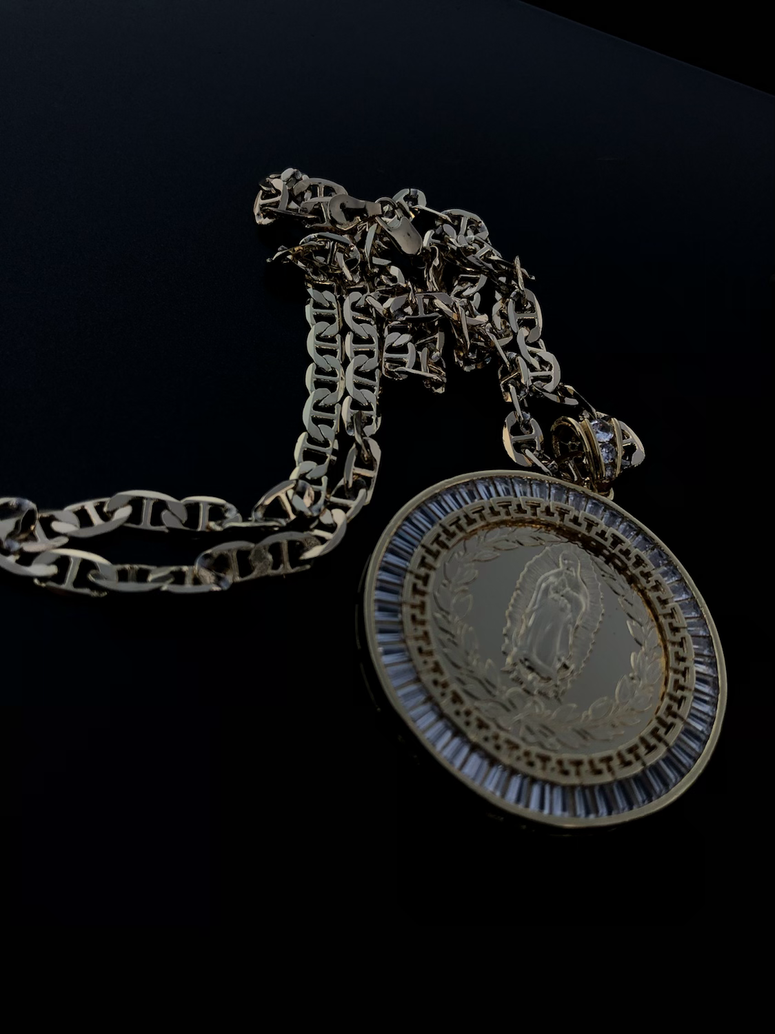 Nuevo centenario con la Virgencita y San Judas