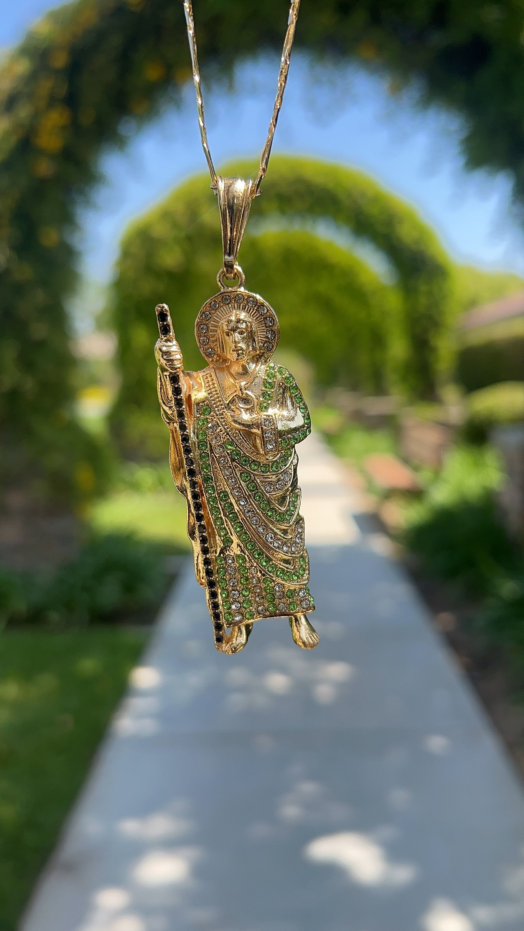 XL San Judas tadeo (White, Green and Black stones)