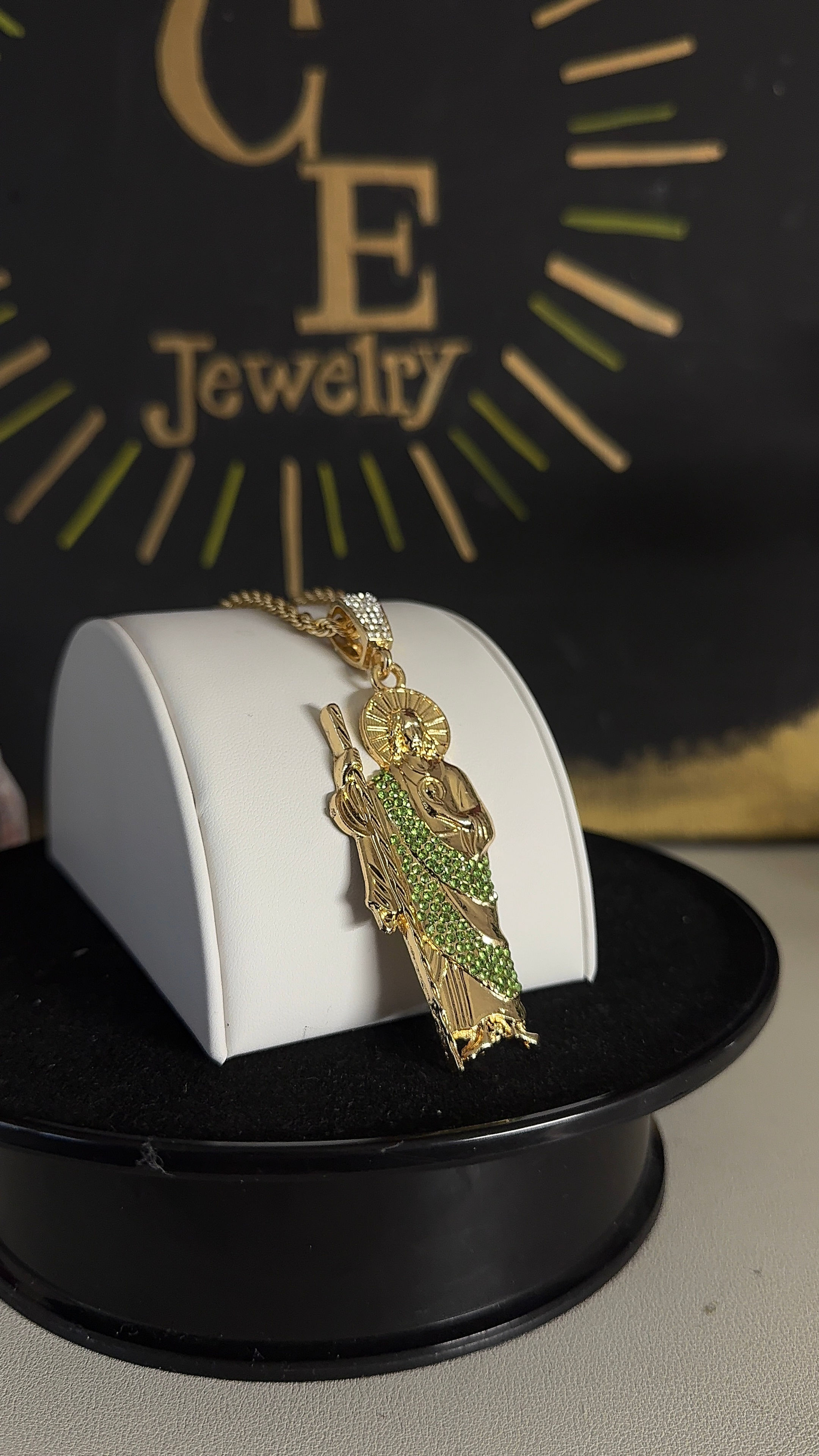 XL Size San Judas Necklace with 24 Inch 4mm Rope Chain Green Stones Pendant for 