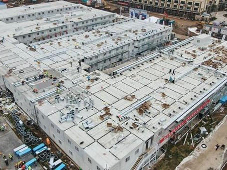 Construído em 10 dias, hospital recebe primeiros pacientes com coronavírus na China