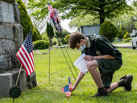 Mais de 900 trabalhadores da saúde já morreram por covid-19 nos EUA