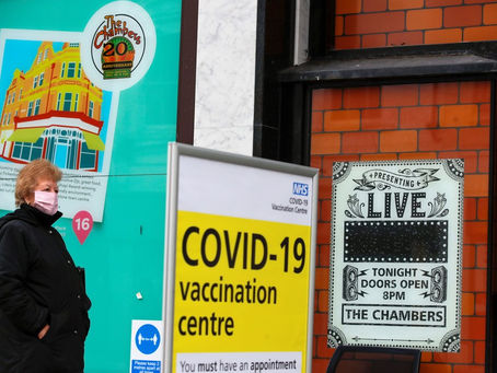 Reino Unido inicia nova fase de vacinação após atingir meta de 15 milhões de vacinados