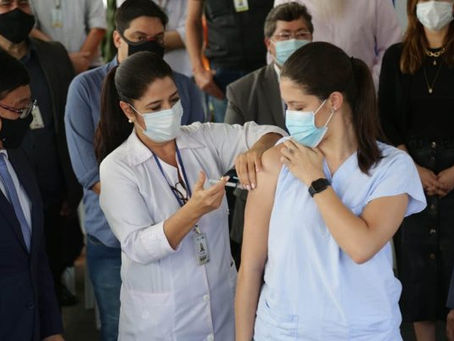 Vacinação contra Covid-19 é ampliada no DF para todos os profissionais da saúde pública