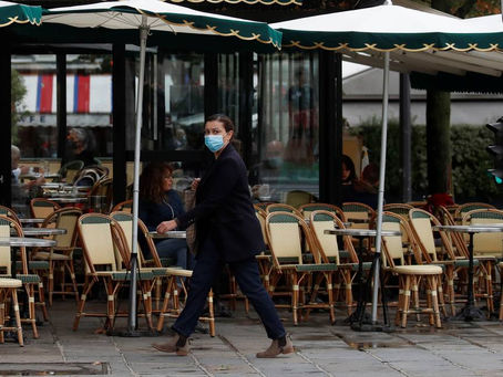 França: Comerciante que aceitar cliente sem vacina ou teste negativo pode levar multa de R$270 mil