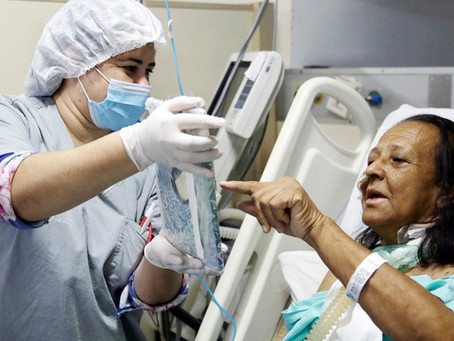 Pacientes de UTI recebem vídeos de familiares para matar a saudade