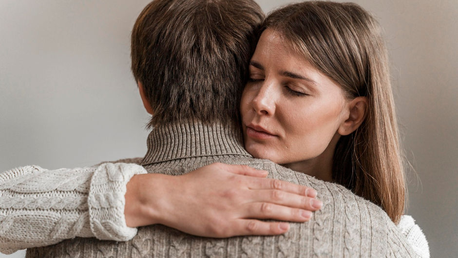 Psiquiatra explica por que o seu cérebro não gosta de despedidas