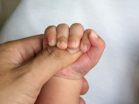 Reino Unido investiga 36 casos prováveis de intoxicação alimentar em bebês após recall de fórmulas infantis da Nestlé