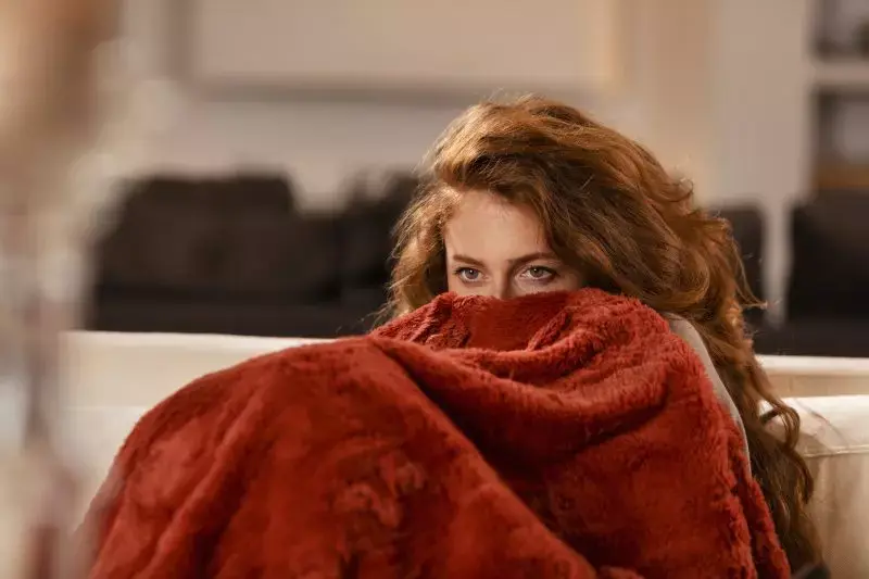 Xô, preguiça: entenda por que bate aquele desânimo no frio e o que fazer